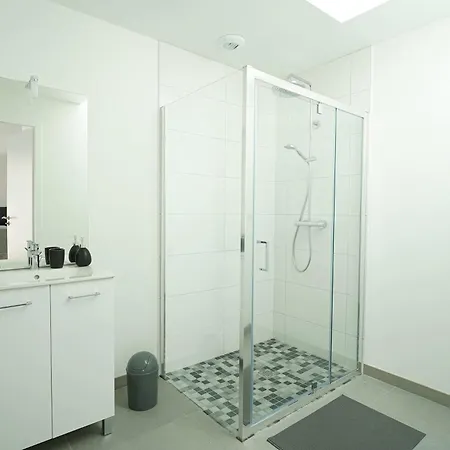 Apartman Bel Neuf Dans Le Centre Des Herbiers Au 2eme Etage