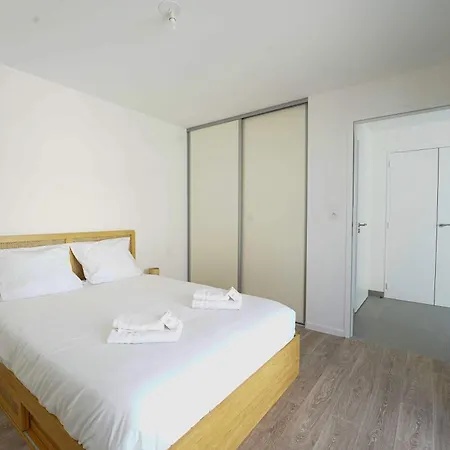 Apartman Bel Neuf Dans Le Centre Des Herbiers Au 2eme Etage